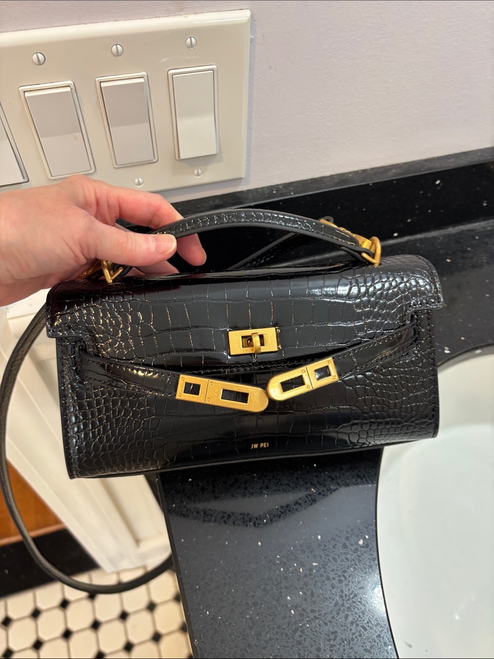 NWOT JW PEI Black Croc Top Handle Crossbody - Picture 8 of 11